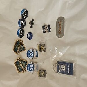 Vintage San Jose Earthquakes Pin/Clash Collection